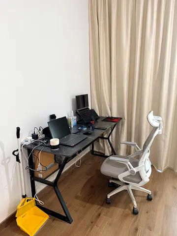 60x160cm, Large L-shaped Computer Desk with office chair— Good Condition