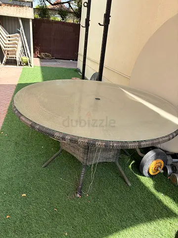 Outdoor glass table