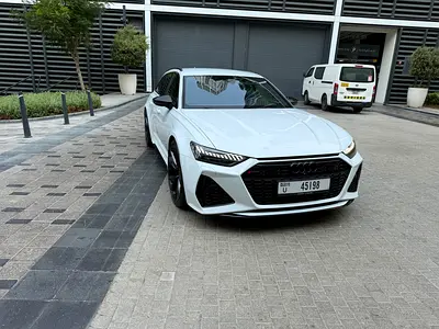 صورة 5 لـ 2025 AUDI RS6