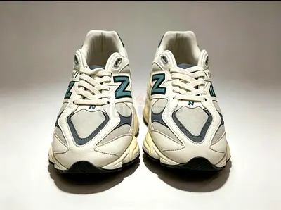 White New Balance 530 Men’s Sneakers - Size (please confirm)