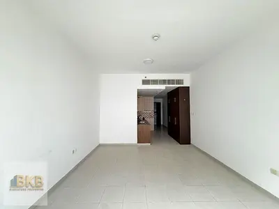 SPACIOUS STUDIO | PRIME LOCATION | METRO ACCESS | READY TO MOVE