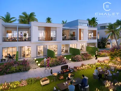 Waterfront 5BR Villa | 1% Monthly | Exclusive Discount Offer