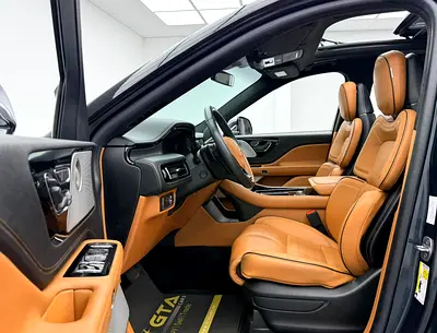 صورة 8 لـ 2021 Lincoln AVIATOR