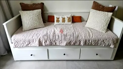 IKEA Hemnes Daybed with 2 Mattresses - Great Condition