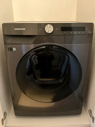 Samsung 9kg / 6kg Washer Dryer – AI Control – Excellent Condition