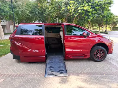 صورة 2 لـ 2022 Toyota SIENNA