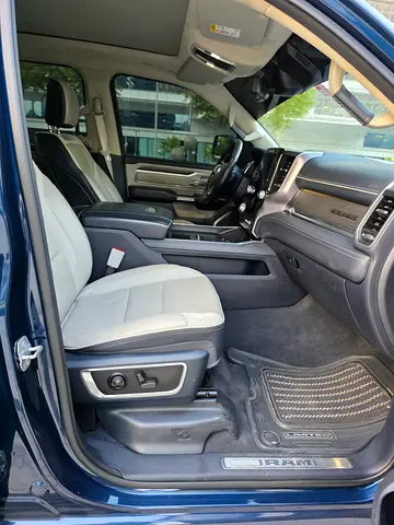2022 RAM 1500 照片 7