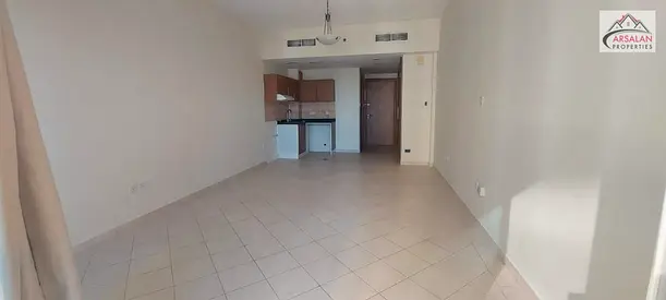 Unfurnished Studio | Ready to move | With Parking