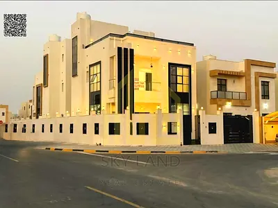 فيلا فاخرة مع رووف وحديقة خاصة ومدخل مستقل وتشطيب سوبر ديلوكس
