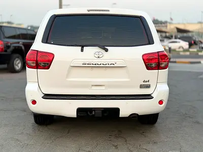 2012 Toyota SEQUOIA — фото 11