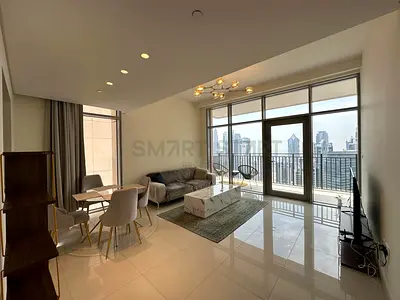 Downtown View / Furnished / Perfect Layout