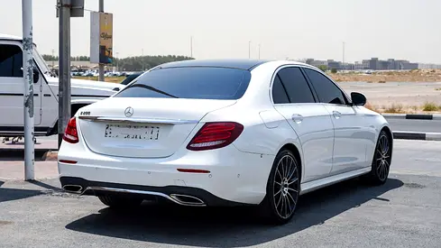 2018 Mercedes-BENZ E-CLASS 缩略图 6