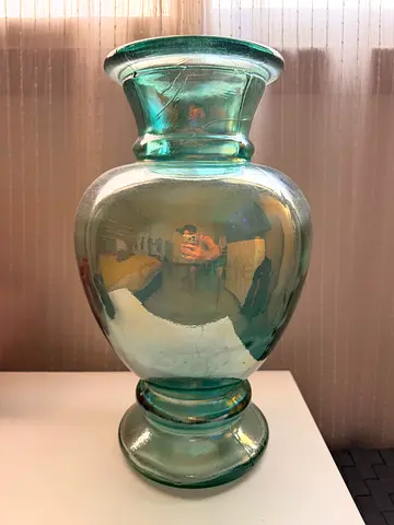 Large Green-Tinted Glass Statement Vase – 40cm