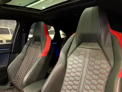 2024 AUDI RS Q3 photo 16