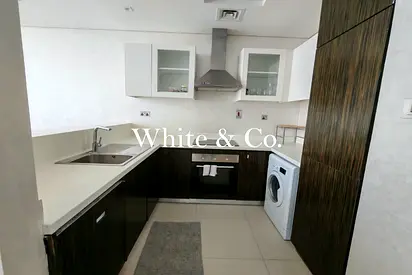 Spacious| Golf Veduta| Vacant| Furnished