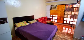 Redy to move room Near Jafliya metro family room attached bathroom and kitchen good family staying