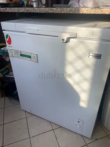 Large white chest freezer - good working condition
