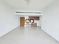 LUXURY FALAT 1BHK WITH BULCONEY RENT ONLY 52K GYM POOL AND PARKING PARIM LOCATION UPTOWN AL ZAHIA AR
