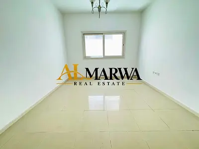 Spacious 1BHK ~ Bright and Clean ~ Ready To Move ~ Family Building