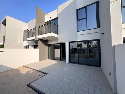 3Br+Maid | Single Row | Close to Pool and Park