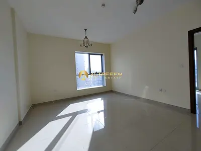 شقة بغرفة نوم واحدة | برج رمال JVC | شرفة وإطلالة على المدينة