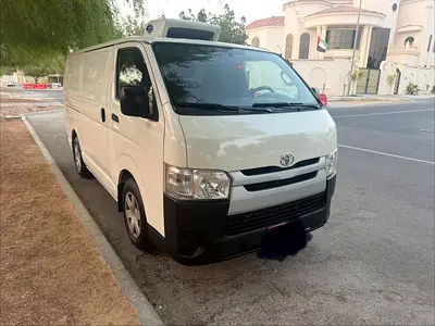 2015 Toyota HIACE — фото 5