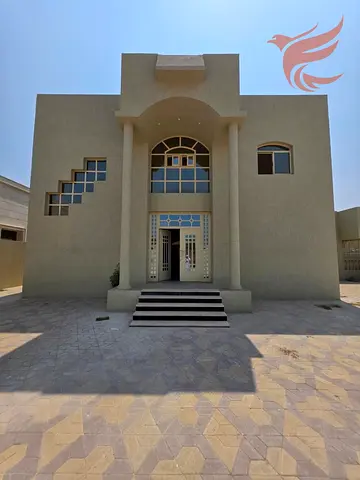 4BR 2 Majlis Villa Near Beach | Mairid RAK