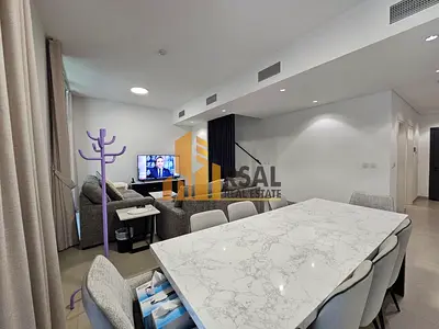 Full Furnished 4 bedroom middle unit ~ Robinia Massar