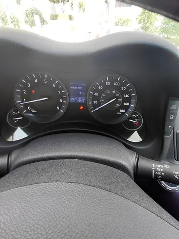 2018 Infiniti Q70 照片 5