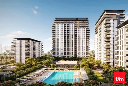 High Floor I Pool And Park View I Walking To Mall