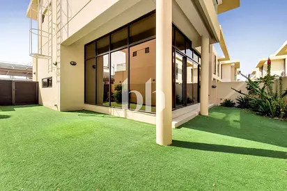 Exclusive | Vacant Now | Vastu | Close To Park