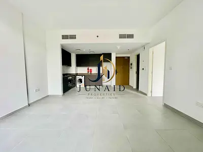 WITH BALCONY//-SPACIOUS 1BHK//-AMAZING APPRTMENT//-READY TO MOVE//-