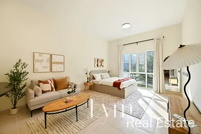 Beautiful Studio by Metro | Ready to Move In