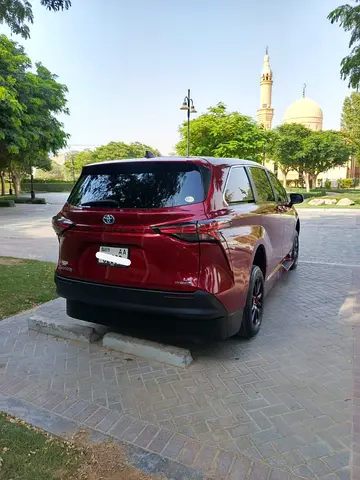 صورة 8 لـ 2022 Toyota SIENNA