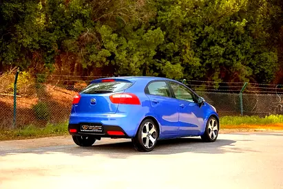 2015 KIA RIO — фото 3