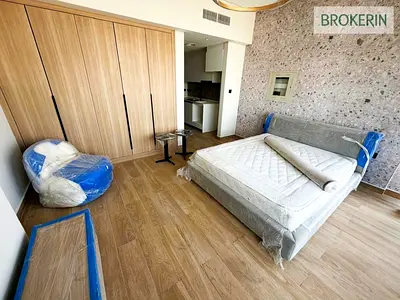 MODERN FINISH | BRIGHT HOME | PRIME LOCATION AREA