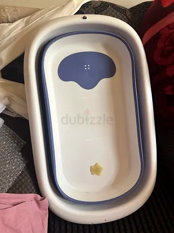 Baby bathtub