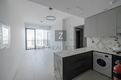 Brand New Luxury | Fitted Kitchen | High Floor