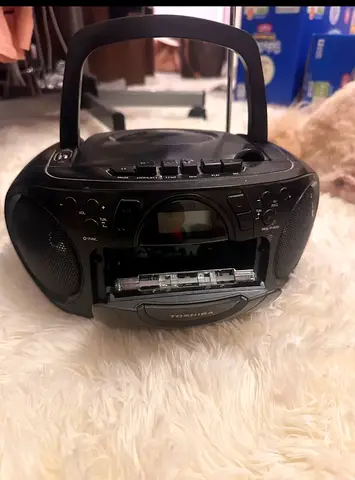 Portable Toshiba Boombox with CD and Cassette Player - Good Working Condition