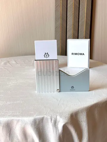 Rimowa Aluminium Card Holder / Wallet - Silver (Brand New)