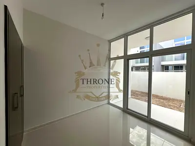 Spacious Family Home | Well Maintained | Vacant