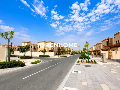 Modern Community | Single Row Middle | Ready to Move