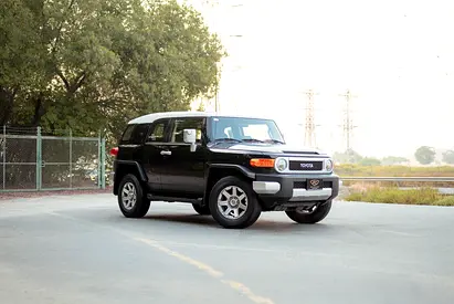 صورة 2 لـ 2023 Toyota FJ CRUISER