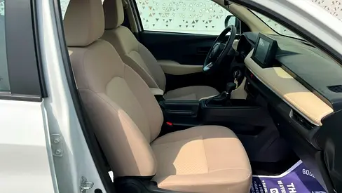 2023 Toyota YARIS 照片 11