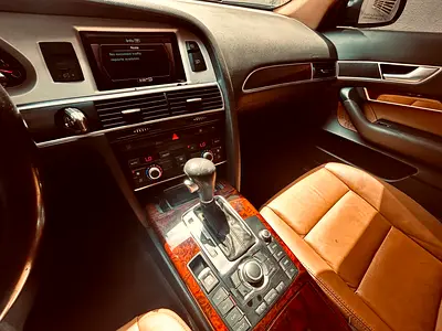 2011 AUDI A6 — миниатюра 14