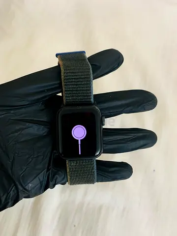 Apple Watch Se 40MM Icloud Lock
