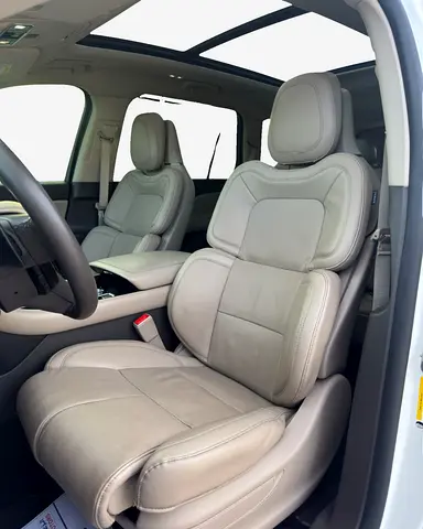 2021 Lincoln AVIATOR 照片 8