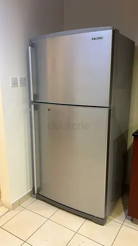 Hitachi Top Mount Double Door Refrigerator 171CM