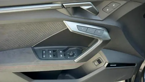 2025 AUDI RS3 照片 15