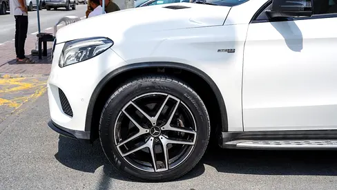 2017 Mercedes-BENZ GLE 缩略图 4
